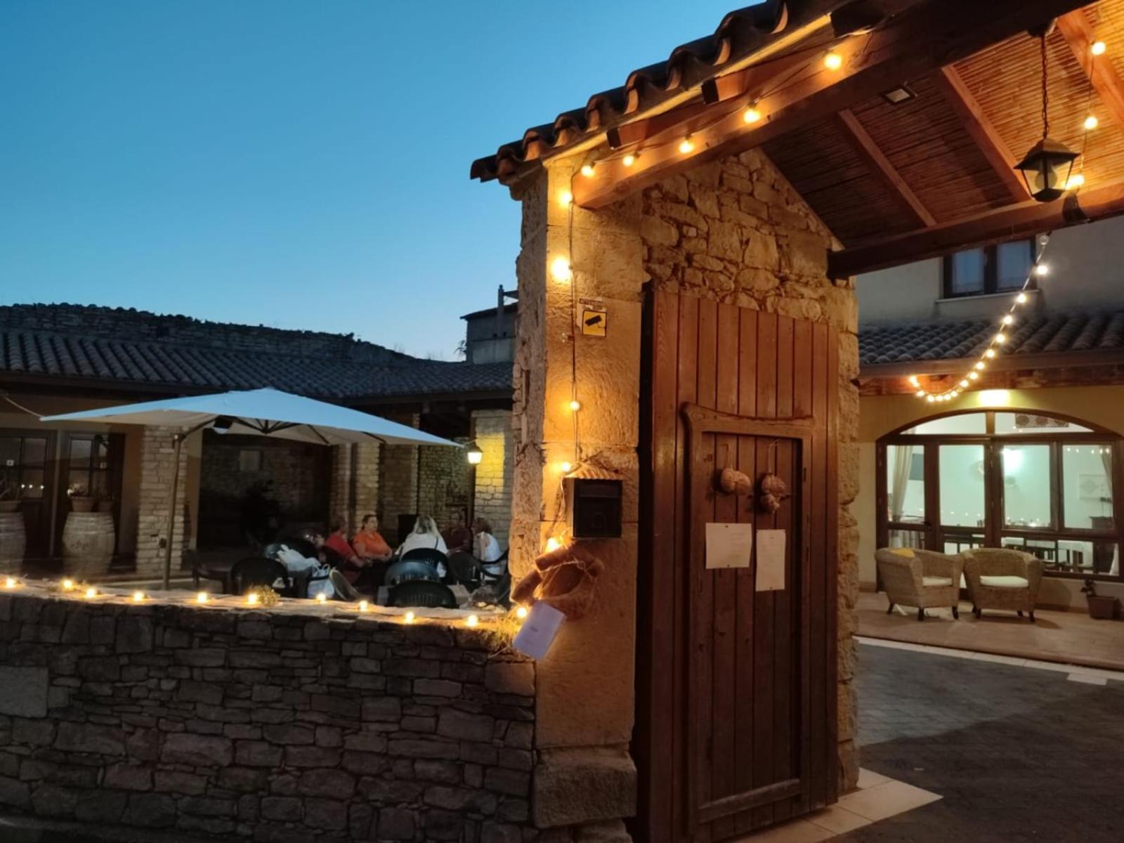 Albergo Diffuso Il Mandorlo Baressa Eksteriør billede